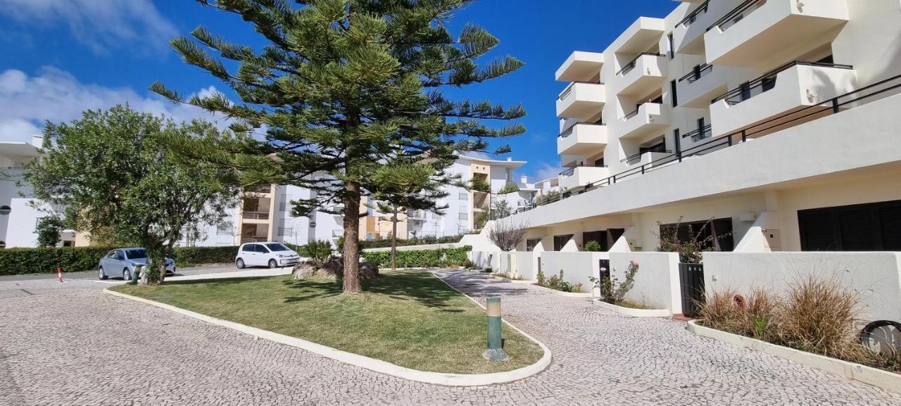 Albufeira Jardim By Umbral Aparthotel Exterior photo